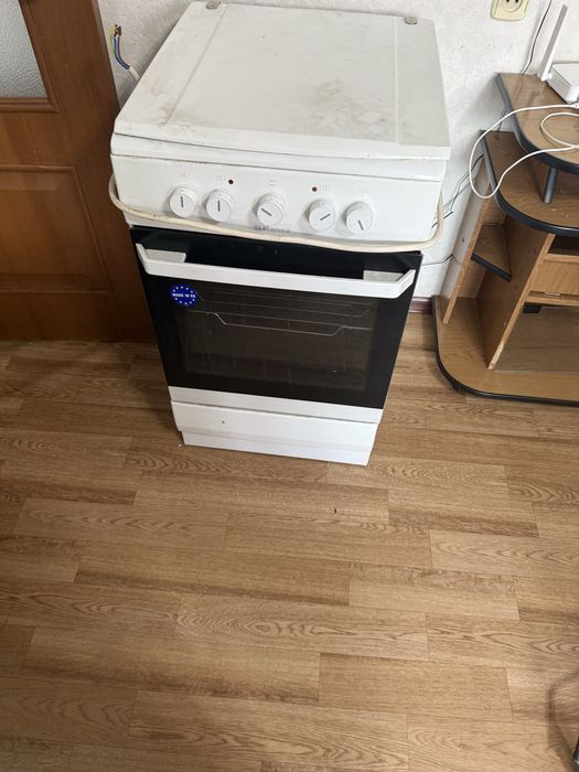 Продам Электрическую печь