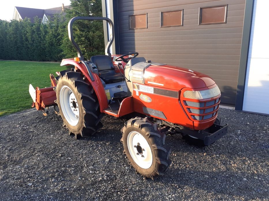 Tractor japonez kubota yanmar 30cp 4x4
