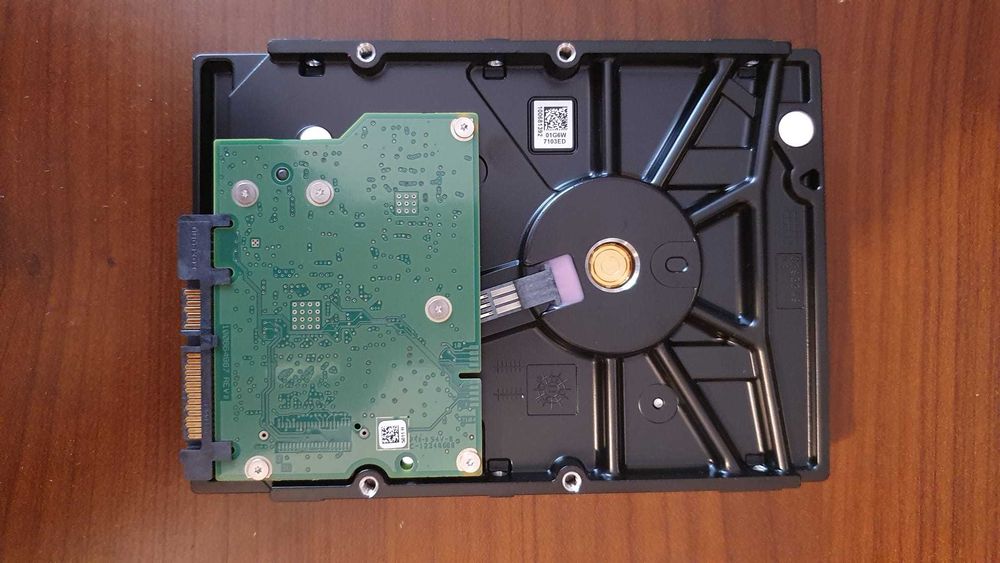 Seagate Barracuda – 2TB – 3.5" SATA – funcționează impecabil, test inclus