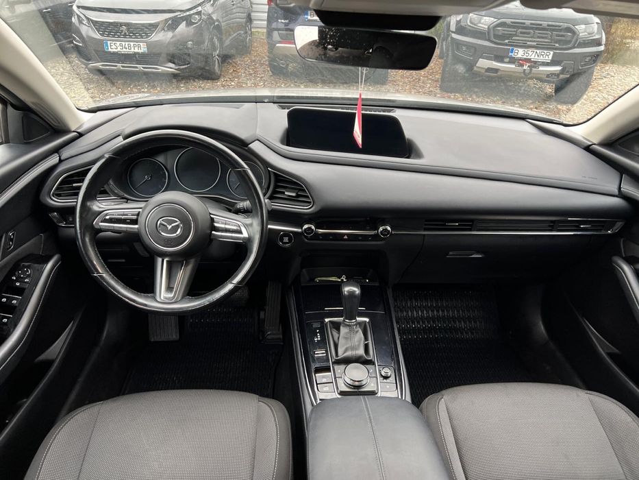 Mazda CX30 hibrid, avariat, AVARIATE