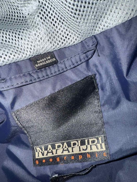 Яке Napapijri Rainforest