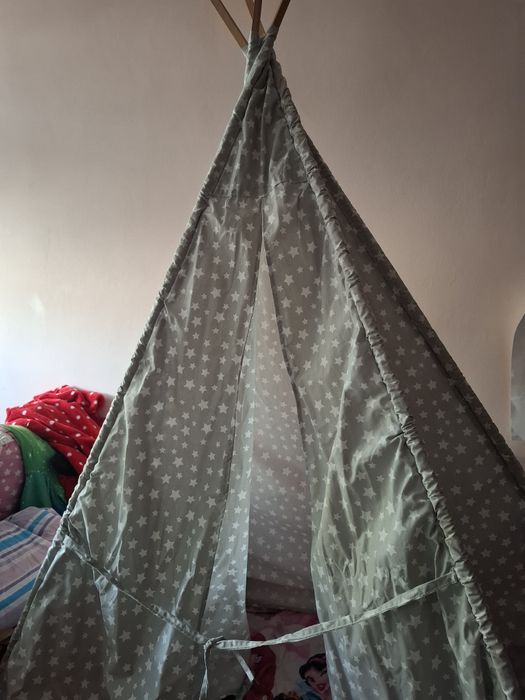 Масичка с две столчета