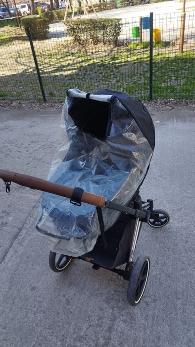 Комплект Cybex Priam 4 летен, зимен кош +  зимен чувал + чанта