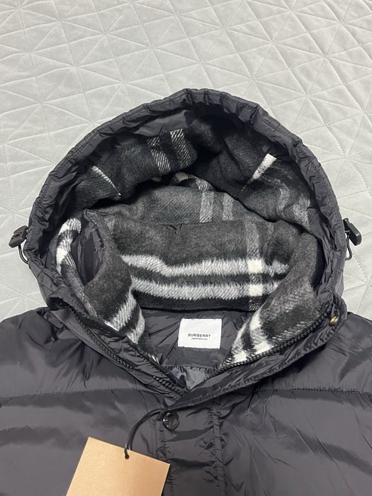Geaca burberrt puffer , L , NOU