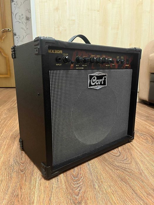 Комбоусилитель Cort MX30R для электрогитары