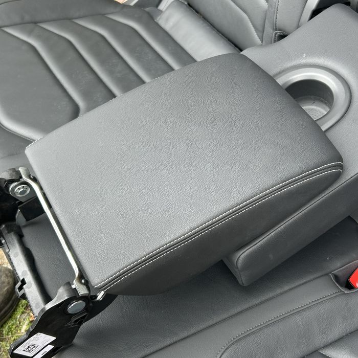 Vw Touareg CR7 Черен Кожен Салон, Кори 2018,2019,2020,2021,2022,23,24