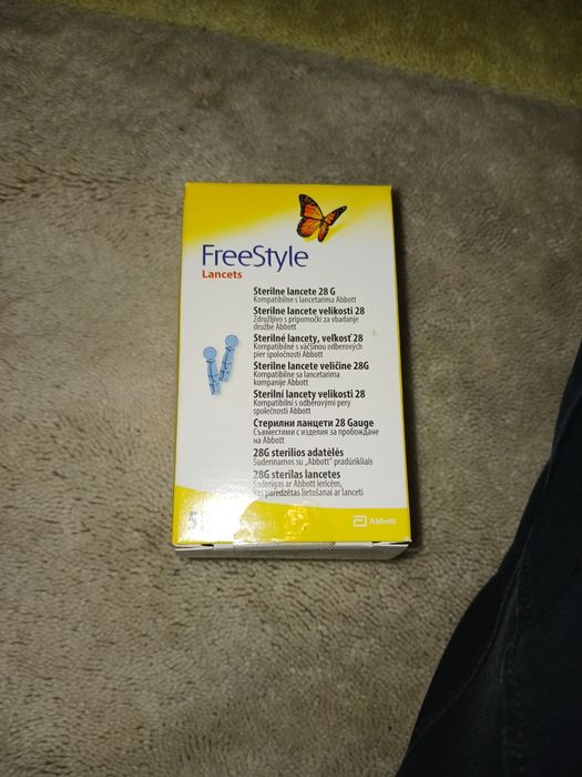 Продавам ланцети за убождащо устройство