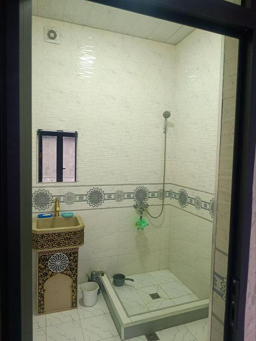 Зудлик билан Янги курилоан уй сотилади Райцентр Эшонгузар Бектопи