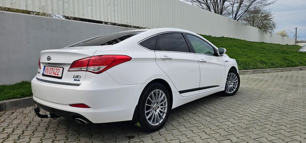 Hyundai i40 autoturisme second-hand - Vezi anunturile | OLX.ro