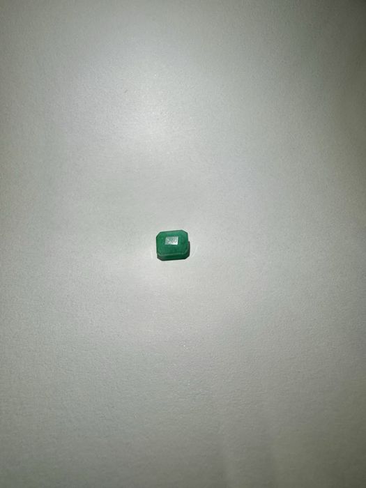 Синтетичен изумруд