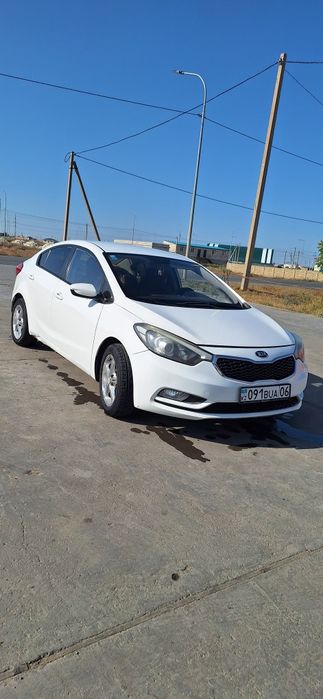 Продам машину Киа Cerato 2014г