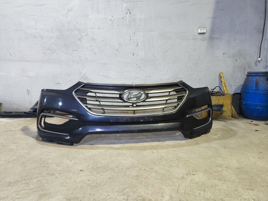 Бампер передний Hyundai Santa fe 2017