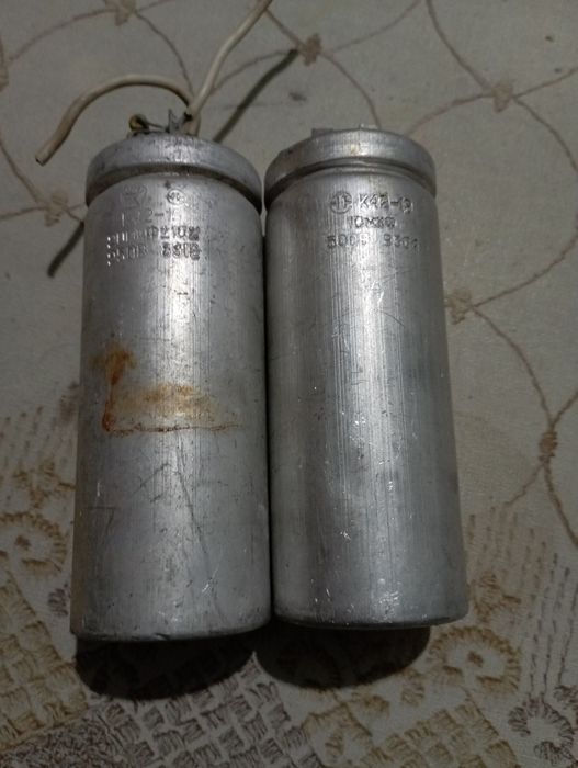 Конденсаторы 10мкФ