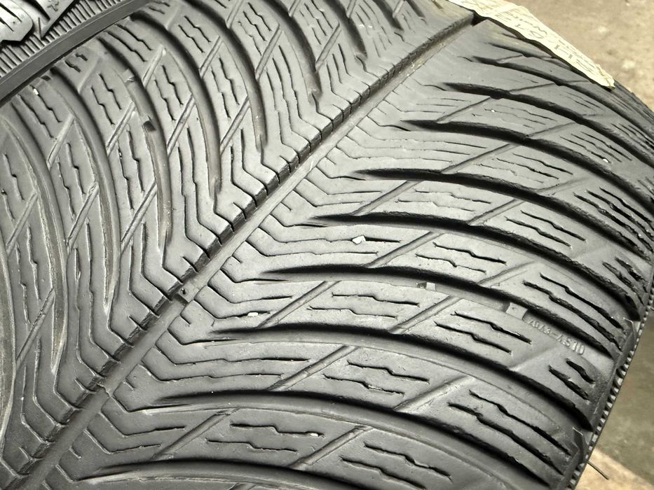 2x Anvelope Iarna 235/40 r19 - Michelin Pilot Alpin 5