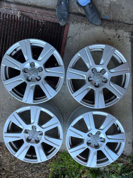 17 цолови алуминиеви джанти за Ауди