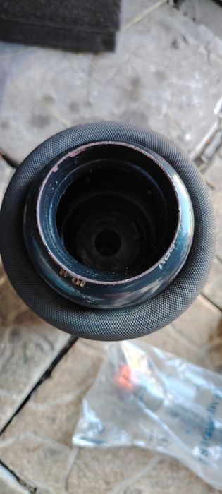 Въздушна възглавница, накладки,и кормилен накрайник