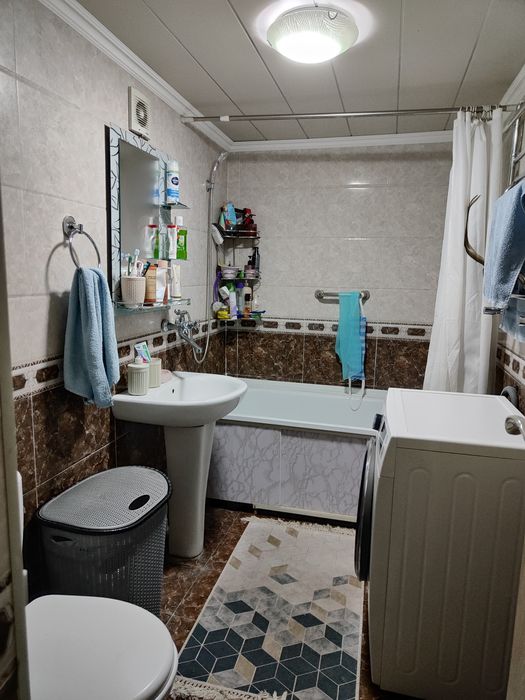 Продается угловой дом с действующим СТО