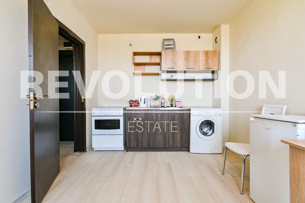 Дава се под наем Двустаен апартамент в София, Банишора - 42 кв.м за 425 € - Снимка #1