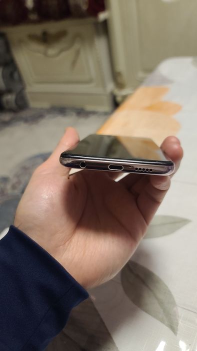 Poco X3 pro  pubg  chilar  uchun  igravoy  8.256gb  xolati  orta