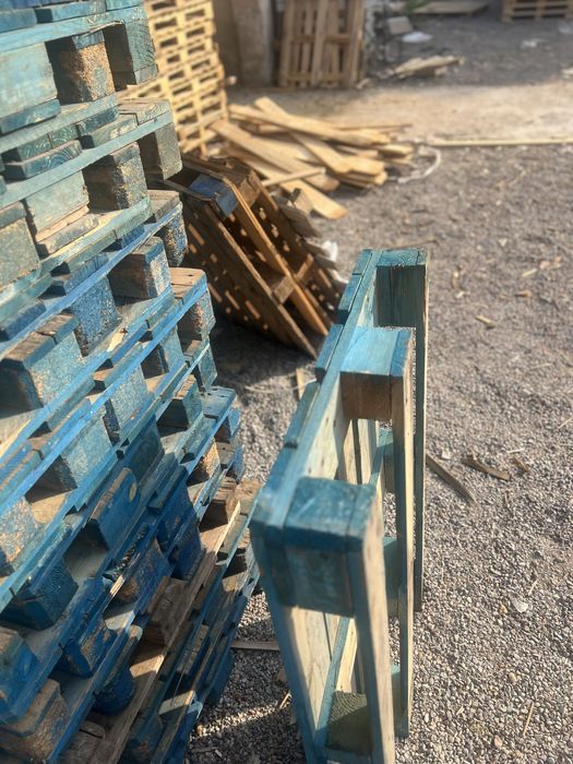 Kok Euro va xar xil turdagi paddonlar bor