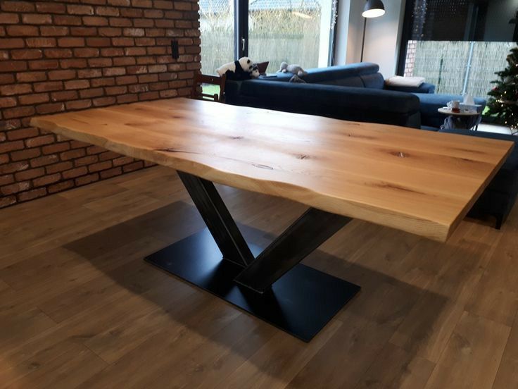 Трапезна маса  от масив различни видове