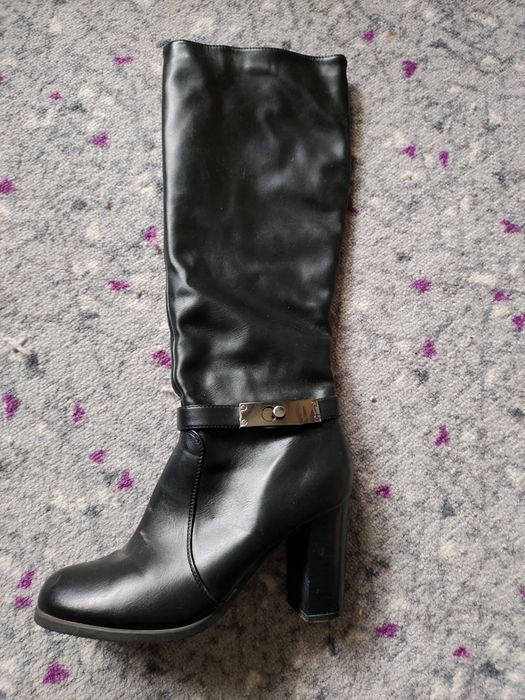 Продам сапоги осенние