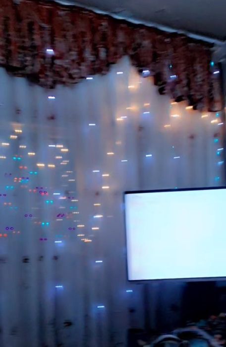 Продам шторы тюль в отличном состоянии использовали 2года