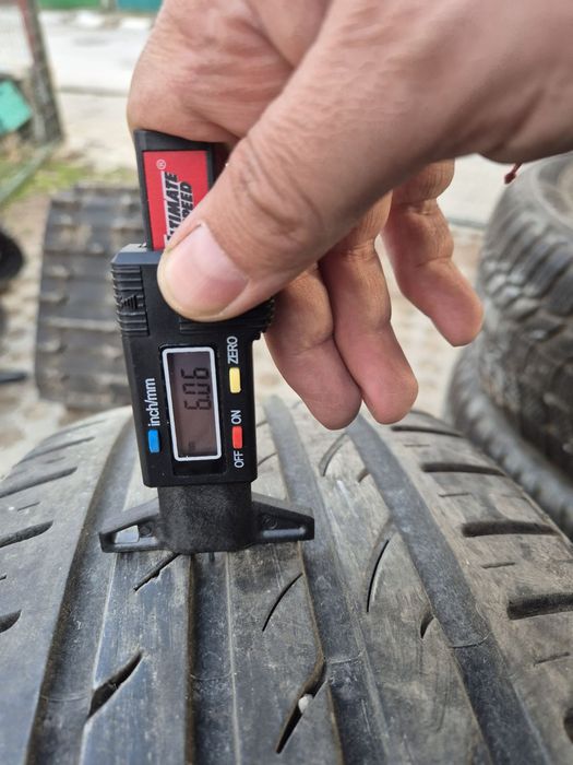 Гуми Nexen 235/55/17 dot 2019 год.
