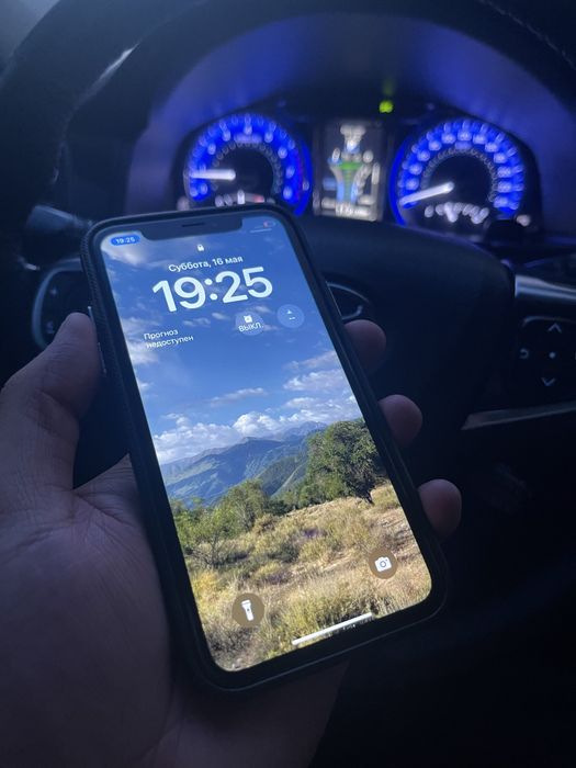 IPhone XR 64GB черный