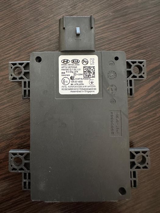 Датчик слепых зон Genesis g80 2021 год