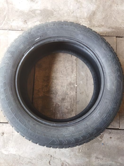 Продам комплект зимних шин