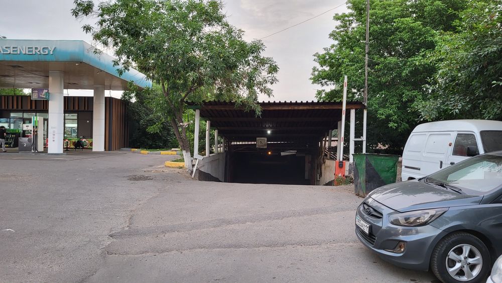 Сдам в аренду гараж.