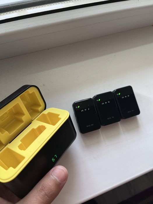 Петличка для Айфон