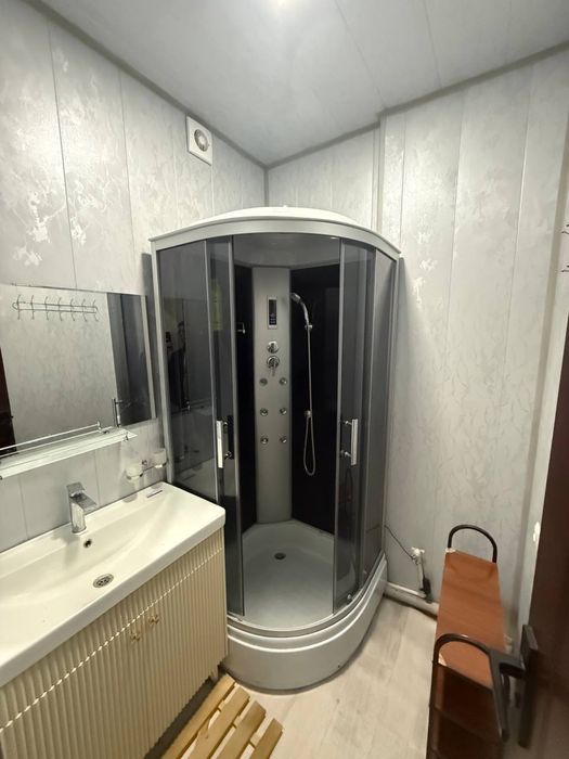 Буз-2 2/4/4 панель(кафе»Тараканчик)