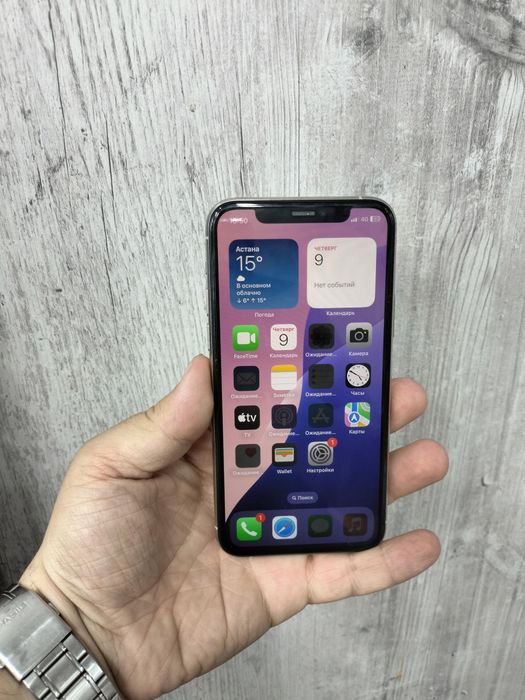 Продам айфон 11 про 64гб