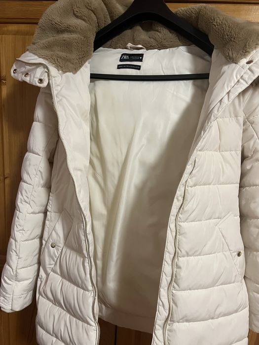 Продавам дамско зимно яке