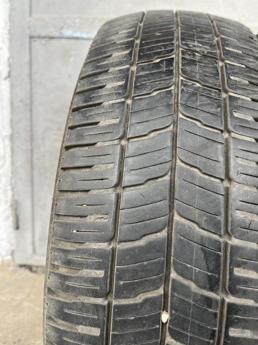 2 бр. летни гуми за бус  215/65/16C Uniroyal 7+ mm DOT 0920