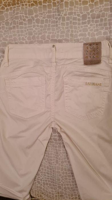 Pantaloni albi Liu-Jeans