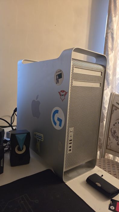 Продаю Apple Mac Pro 1.1