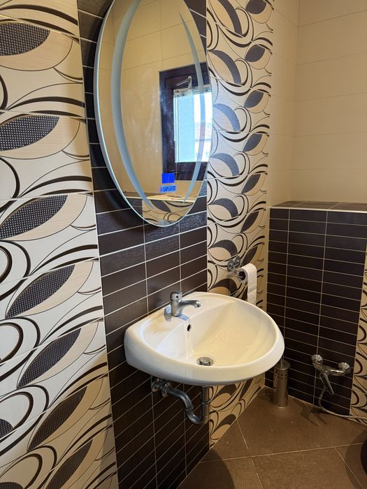 Порцеланова мивка за баня Fayans