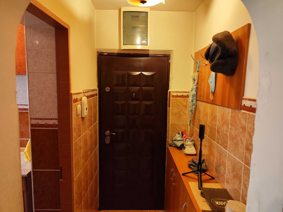 Vând apartament 2 camere