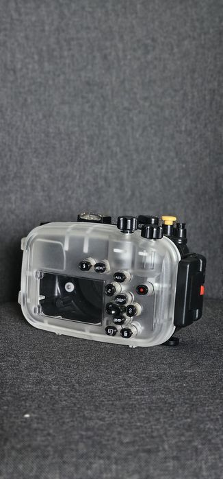 Подводен box за от sony a6000 до а6500