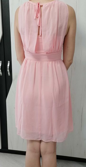 Елегантна лятна рокля