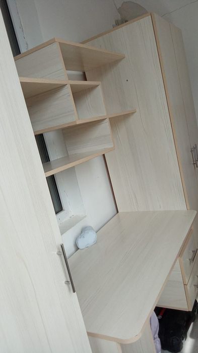 Жаксы жағдайда мебельдер