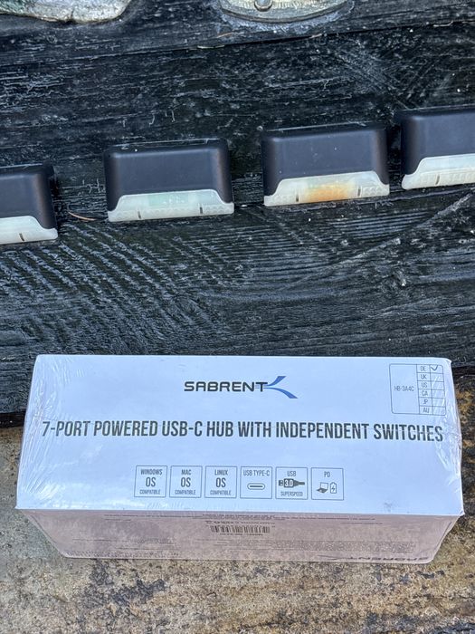 Sabrent 7-port powered usb-c hub with independent switches hb-3a4c