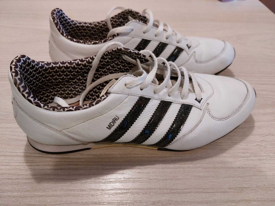 Pantofi dama Adidas Midiru