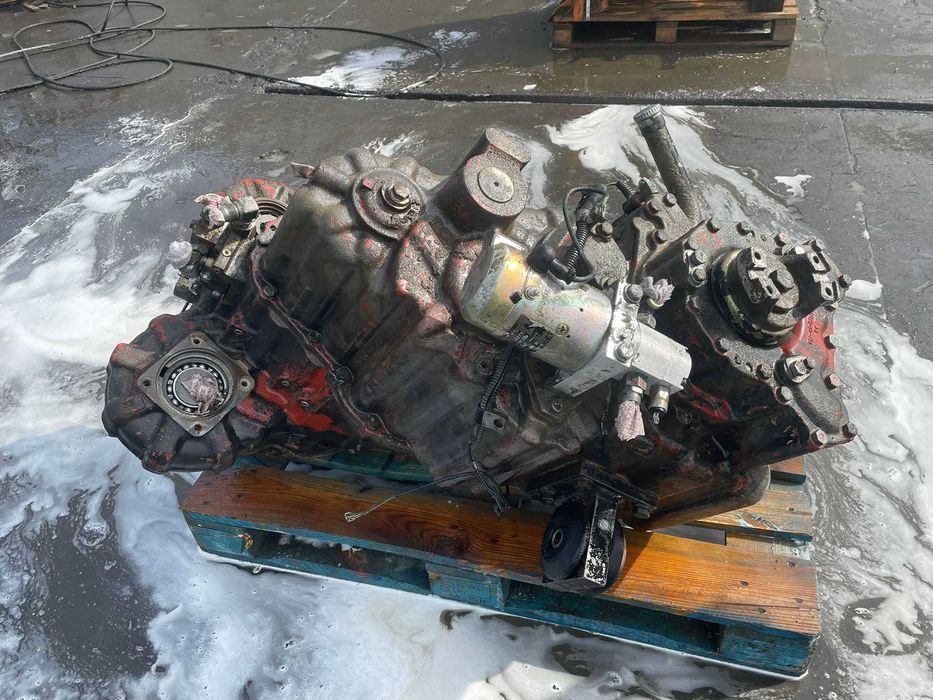 Cutie de viteze KOMATSU WA 380