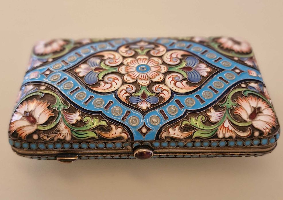 Tabachera din argint