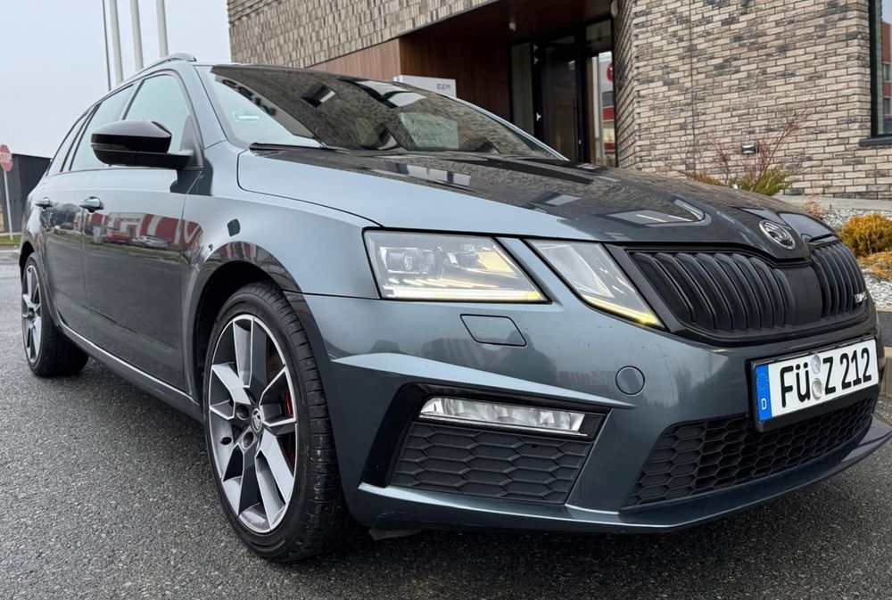 Skoda Octavia VRS 2018 2.0 TDI Bi - Xenon Navi