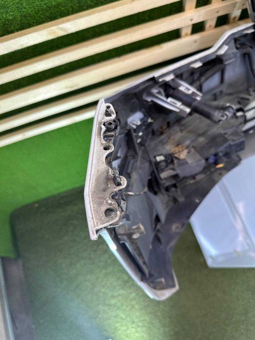 Bara fata BMW G30 simplu